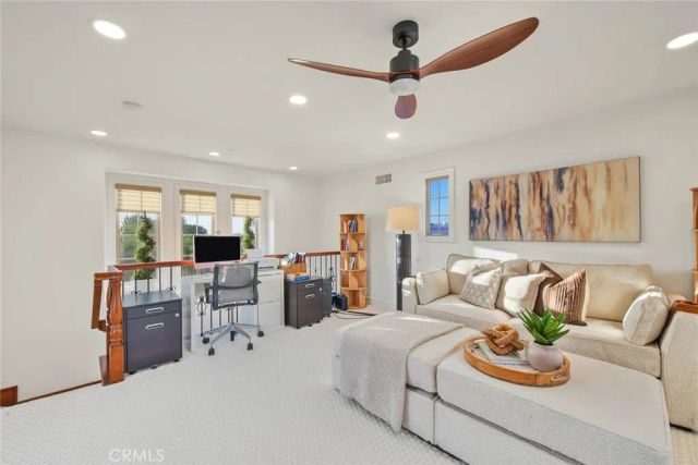 23 Seclusion, Irvine, CA 92618