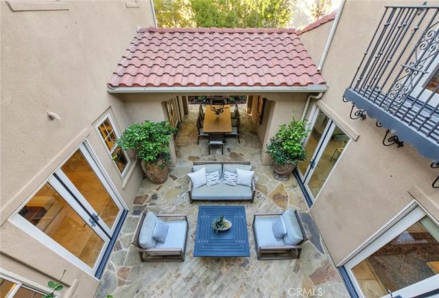 23 Seclusion, Irvine, CA 92618