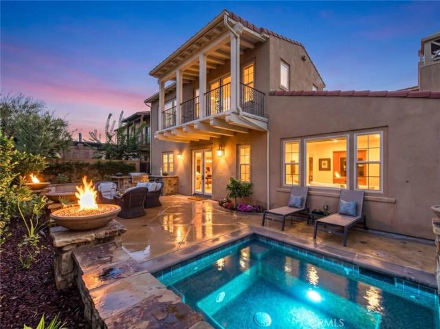 23 Seclusion, Irvine, CA 92618