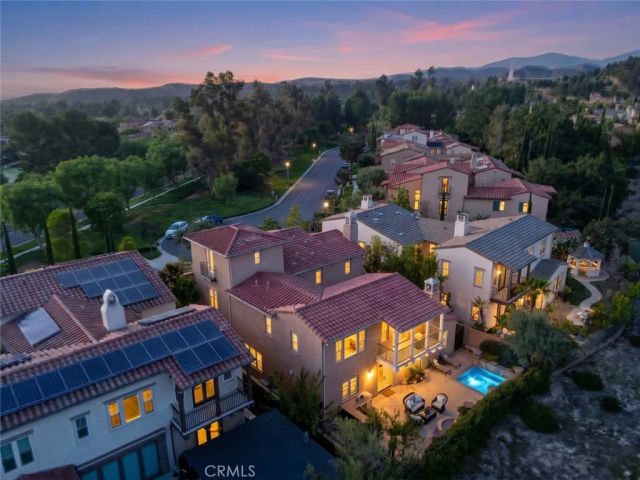 23 Seclusion, Irvine, CA 92618