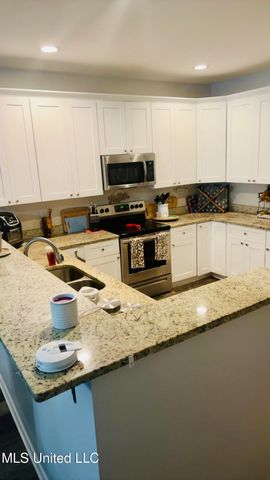 13074 Tracewood Drive, Gulfport, MS 39503