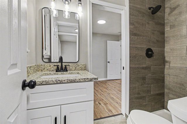 36891 Thinbark Street, Wayne, MI 48184