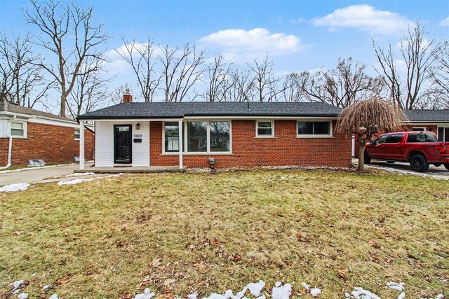 36891 Thinbark Street, Wayne, MI 48184