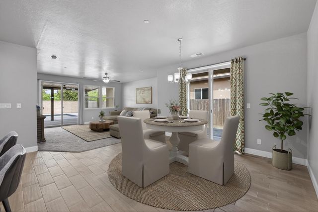 2446 S Claremont, Fresno, CA 93727