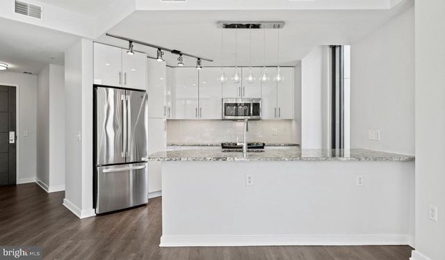 8300 WISCONSIN AVE #3B-1-838, Bethesda, MD 20814