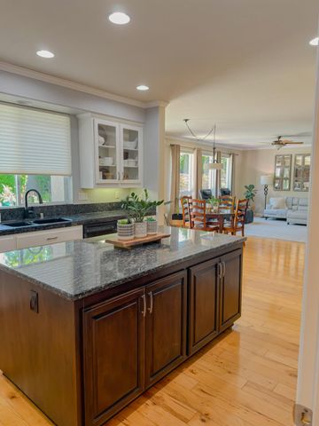 1481 Grey Owl Cir, Roseville, CA 95661