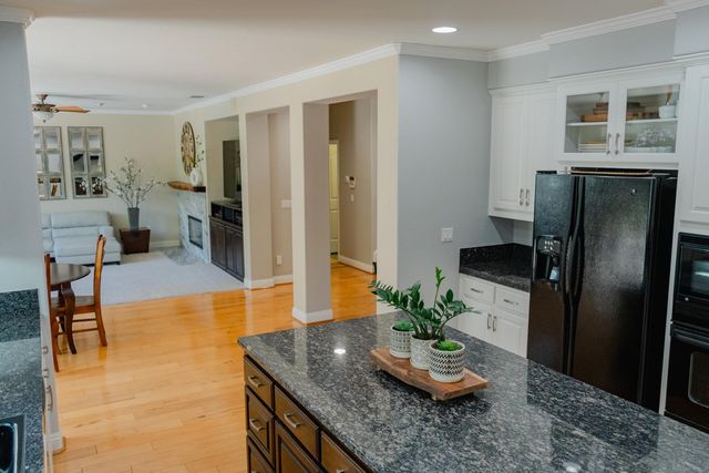 1481 Grey Owl Cir, Roseville, CA 95661