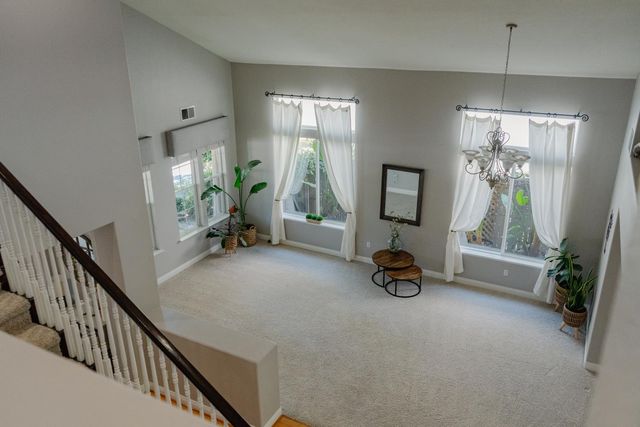 1481 Grey Owl Cir, Roseville, CA 95661