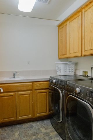 1481 Grey Owl Cir, Roseville, CA 95661