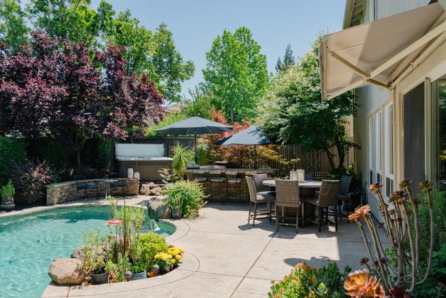 1481 Grey Owl Cir, Roseville, CA 95661