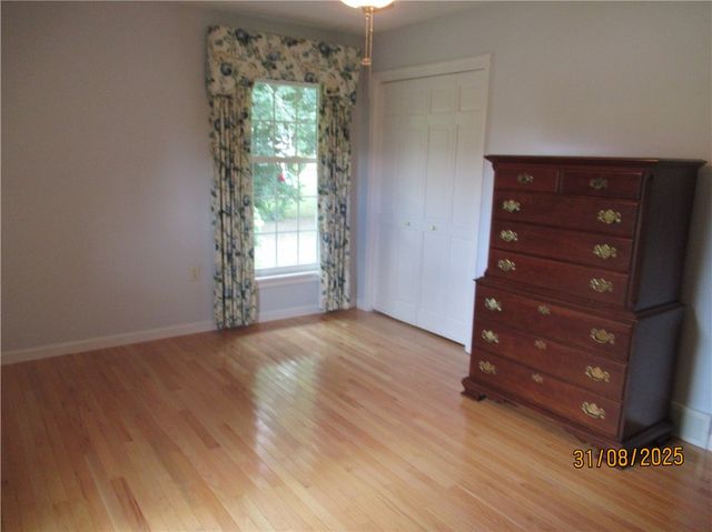 9 Jefferson Avenue, Leroy, NY 14482