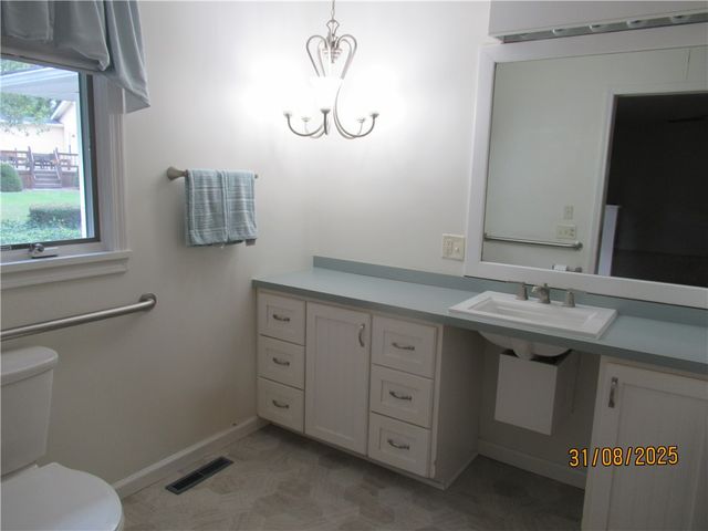 9 Jefferson Avenue, Leroy, NY 14482