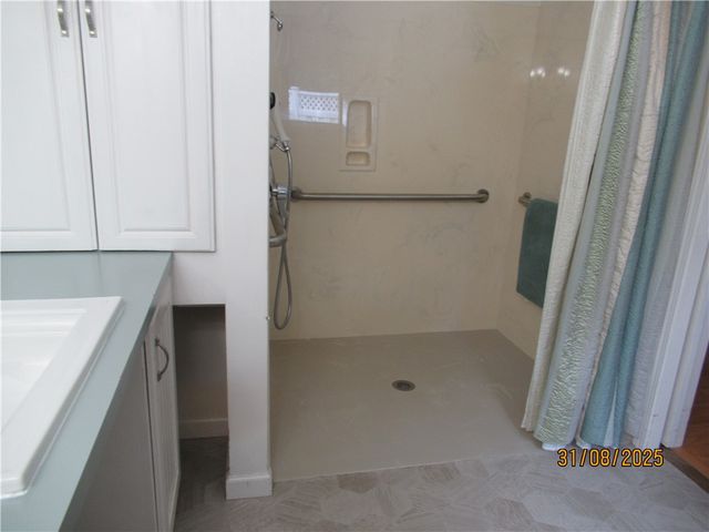 9 Jefferson Avenue, Leroy, NY 14482