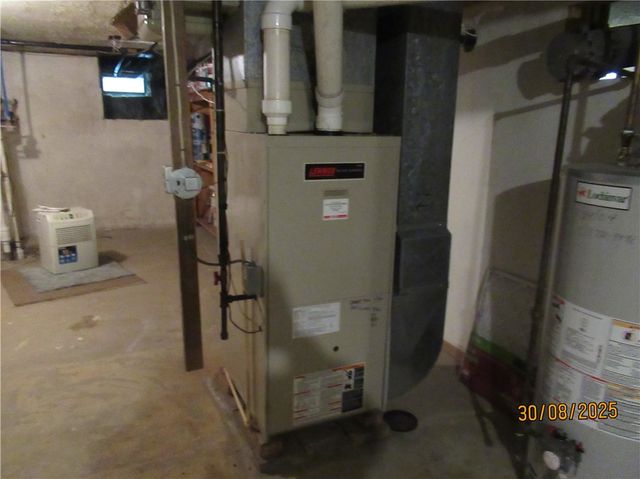 9 Jefferson Avenue, Leroy, NY 14482