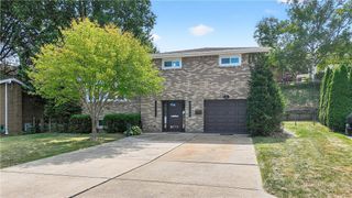 4751 Bowes Ave, West Mifflin, PA 15122