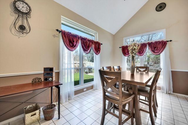 4212 Maryanne Place, Haltom City, TX 76137