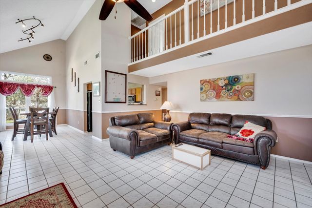 4212 Maryanne Place, Haltom City, TX 76137