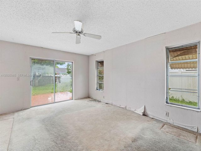 2862 SW 13th Ct, Deerfield Beach, FL 33442