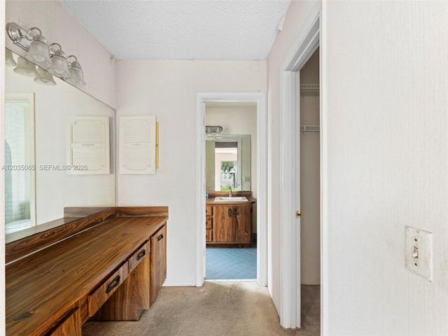 2862 SW 13th Ct, Deerfield Beach, FL 33442