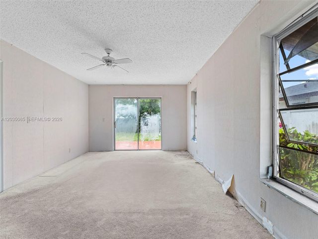 2862 SW 13th Ct, Deerfield Beach, FL 33442