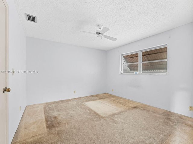 2862 SW 13th Ct, Deerfield Beach, FL 33442