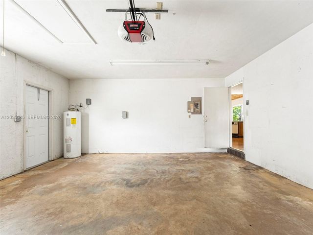2862 SW 13th Ct, Deerfield Beach, FL 33442