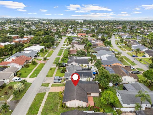 2862 SW 13th Ct, Deerfield Beach, FL 33442
