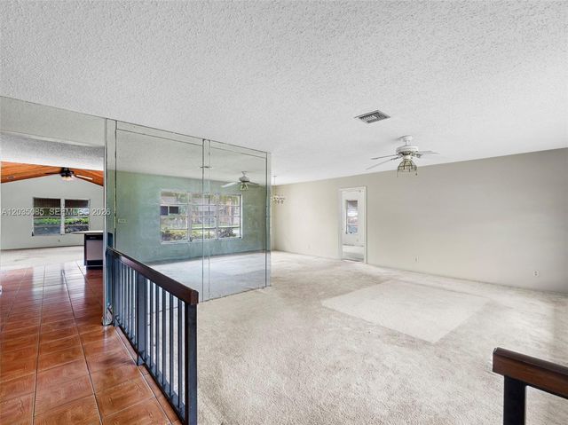 2862 SW 13th Ct, Deerfield Beach, FL 33442