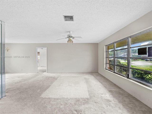 2862 SW 13th Ct, Deerfield Beach, FL 33442