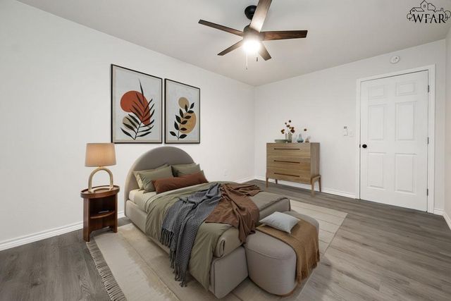 503 N GRAHAM STREET, Henrietta, TX 76365