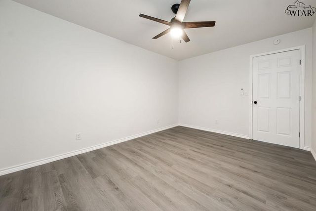 503 N GRAHAM STREET, Henrietta, TX 76365