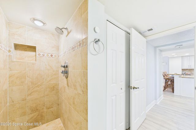 2727 N Highway A1a W 304, Indialantic, FL 32903