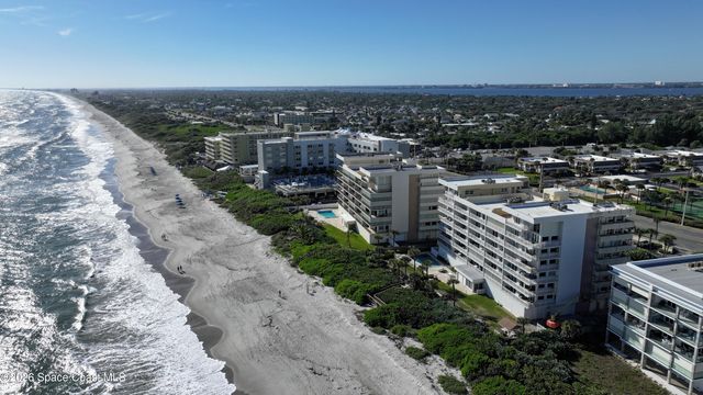 2727 N Highway A1a W 304, Indialantic, FL 32903