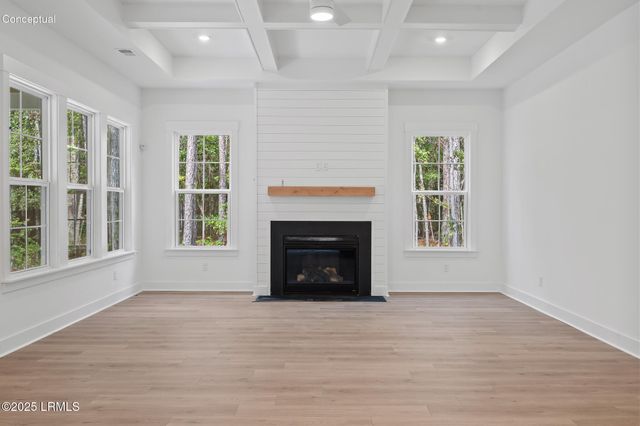 36 Tuscarora Avenue, Beaufort, SC 29907