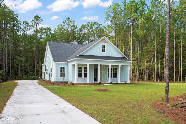 36 Tuscarora Avenue, Beaufort, SC 29907