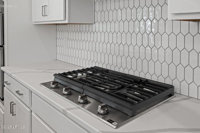 36 Tuscarora Avenue, Beaufort, SC 29907