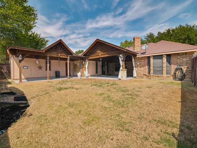 302 Johnson Street, Seagoville, TX 75159