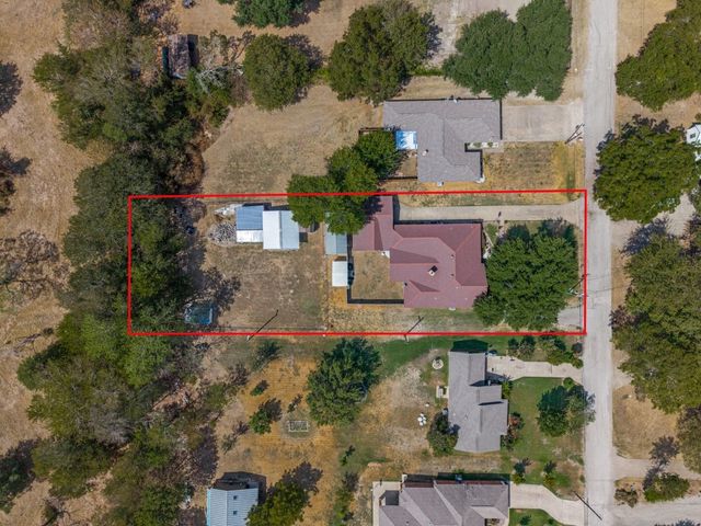 302 Johnson Street, Seagoville, TX 75159