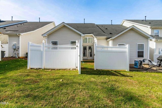 2513 Asher View Court, Raleigh, NC 27606