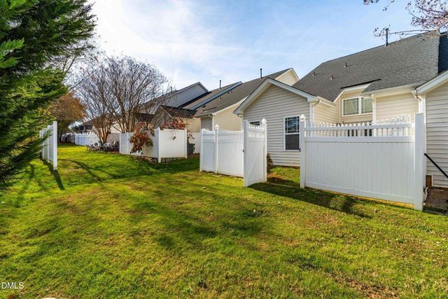 2513 Asher View Court, Raleigh, NC 27606