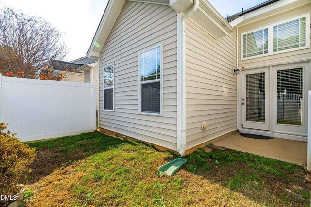 2513 Asher View Court, Raleigh, NC 27606