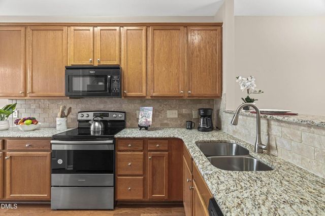 2513 Asher View Court, Raleigh, NC 27606