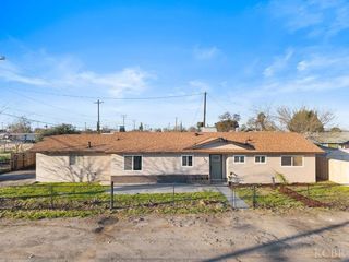 760 NE Crass Avenue, Hanford, CA 93230