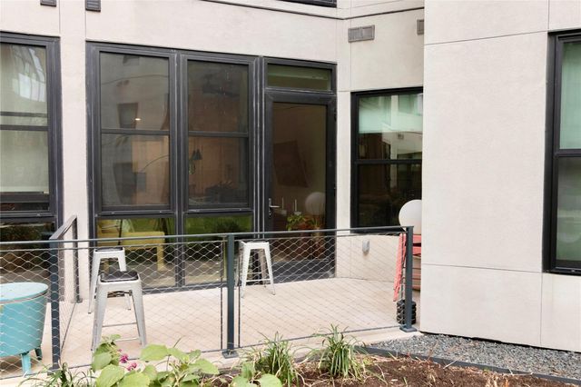 800 Embassy DR 115, Austin, TX 78702