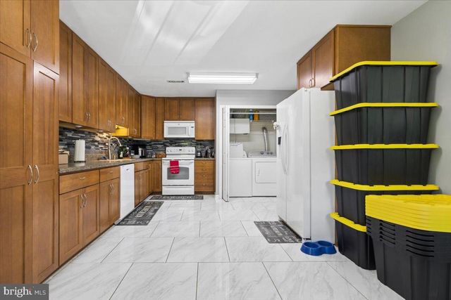 5276 SUDBERRY LN, Woodbridge, VA 22193