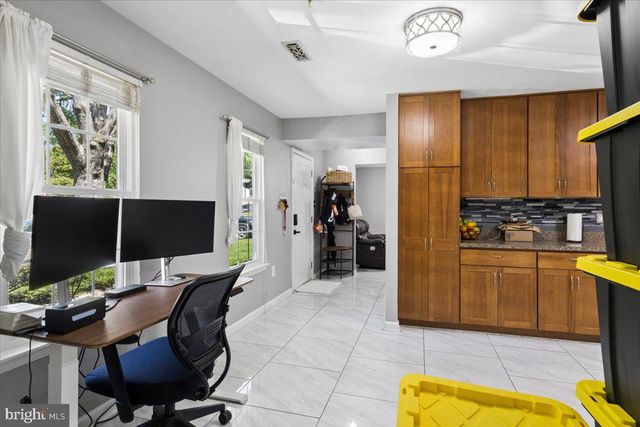 5276 SUDBERRY LN, Woodbridge, VA 22193