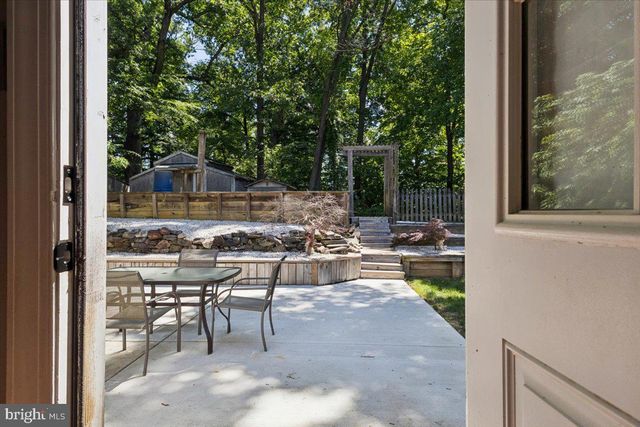 5276 SUDBERRY LN, Woodbridge, VA 22193