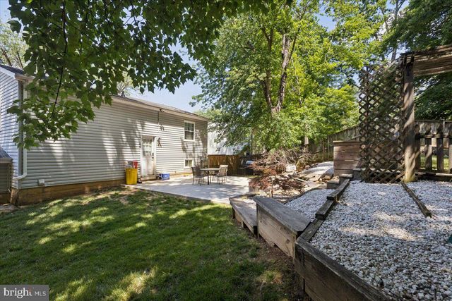 5276 SUDBERRY LN, Woodbridge, VA 22193