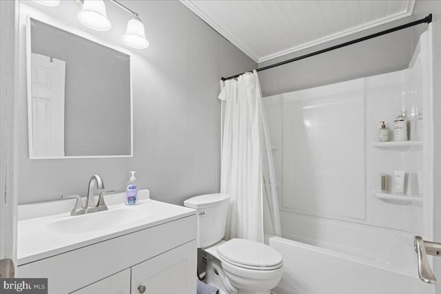 5276 SUDBERRY LN, Woodbridge, VA 22193