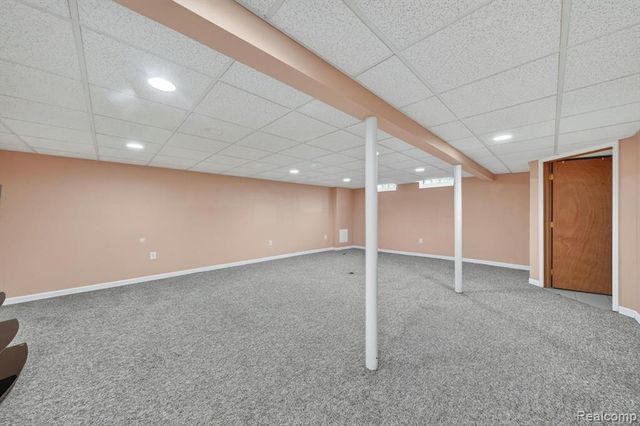 11223 Hemlock Drive, Sterling Heights, MI 48312